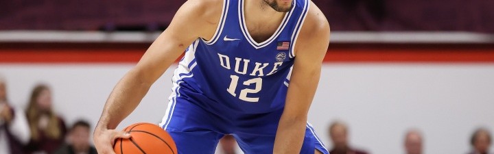 kaiyun-争状元~布泽尔儿子神勇表现12中9轰下24分8板5助 杜克开季20胜1负