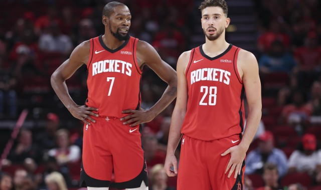 kaiyun-申京：我和KD被包夹后试图找到空位队友 我们只是需要把球投进