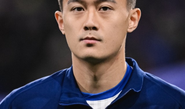 kaiyun-媒体人：申花吸金能力中超独一档，胸前广告6个亿、背后广告1个亿